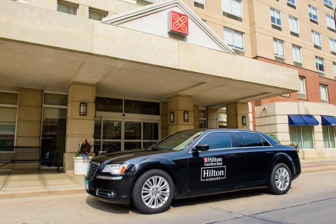 Hilton Garden Inn Rochester Downtown Exterior photo