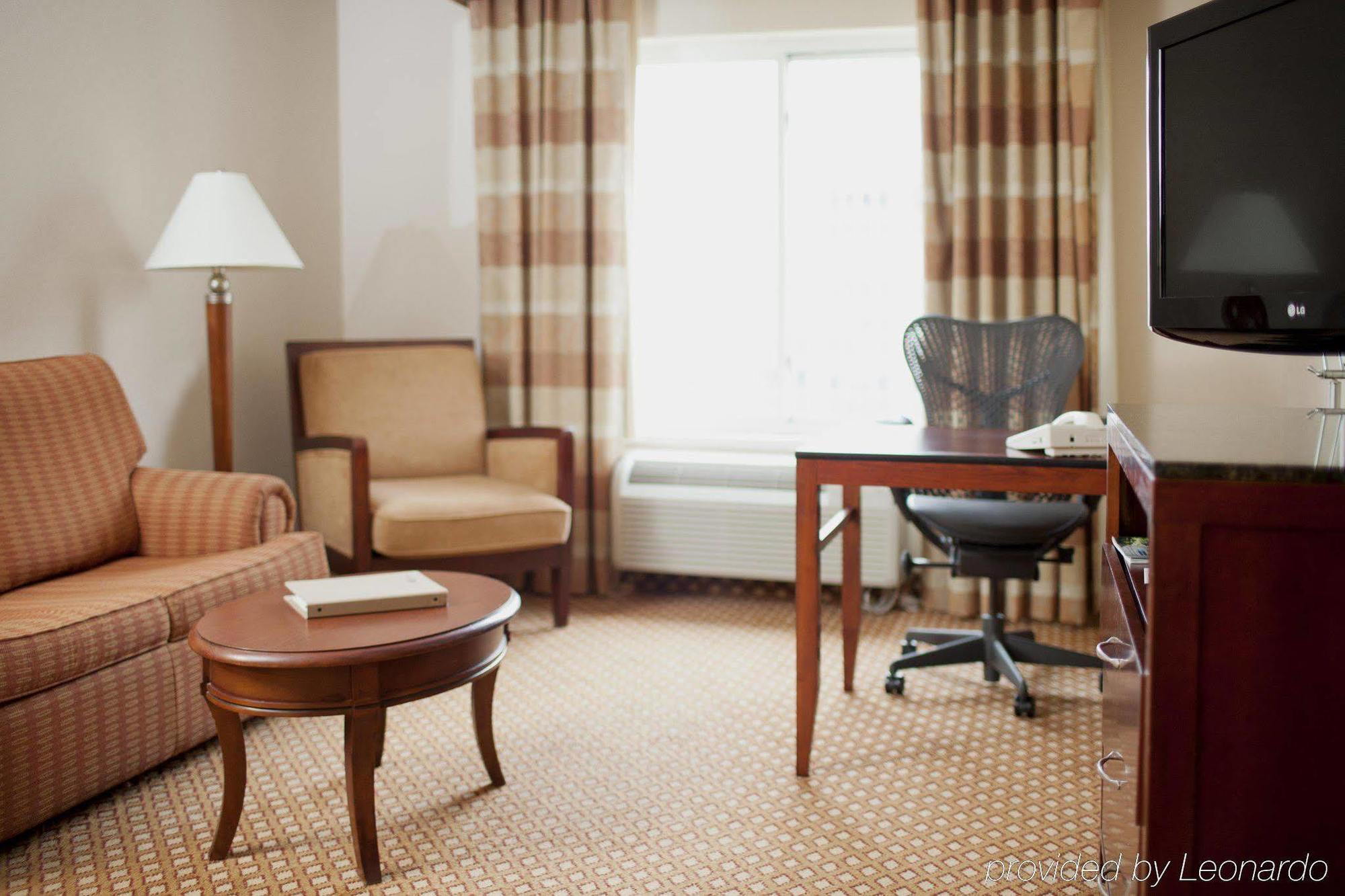 Hilton Garden Inn Rochester Downtown Exterior photo
